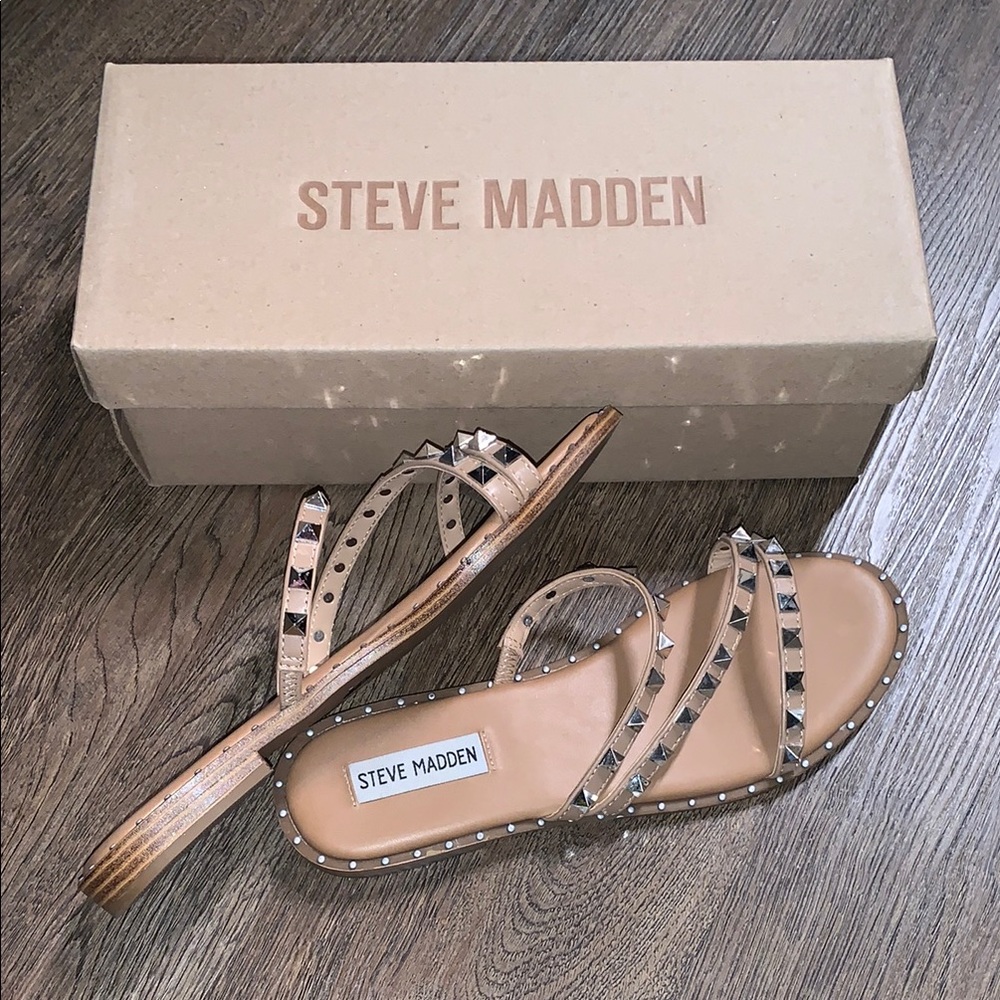 Steve Madden Tan Crisscross Studded Sandals - Picture 3 of 3